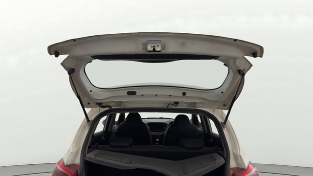 View Hyundai Grand i10 Image 16 Used Hyundai Grand i10 Image 16