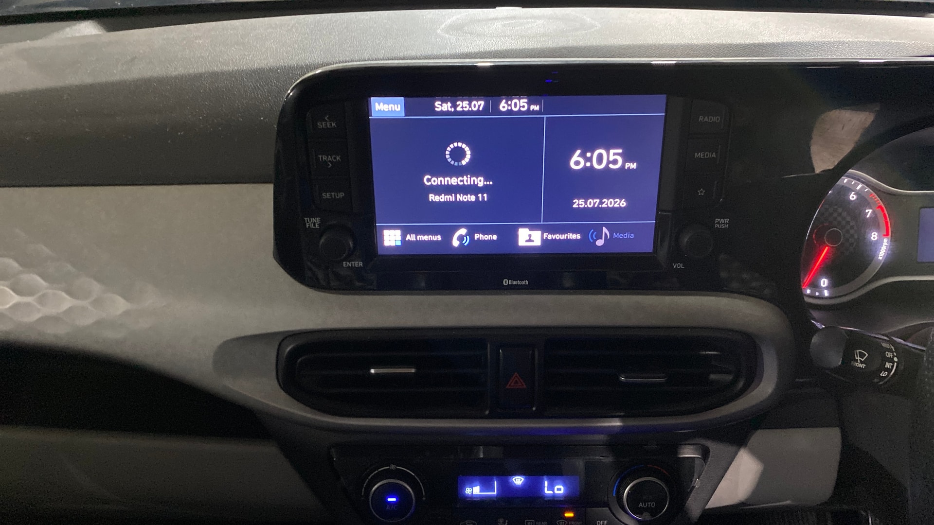 View 2022 Hyundai Grand i10 Nios Sportz Petrol AMT Image 17 Used 2022 Hyundai Grand i10 Nios Sportz Petrol AMT Image 17