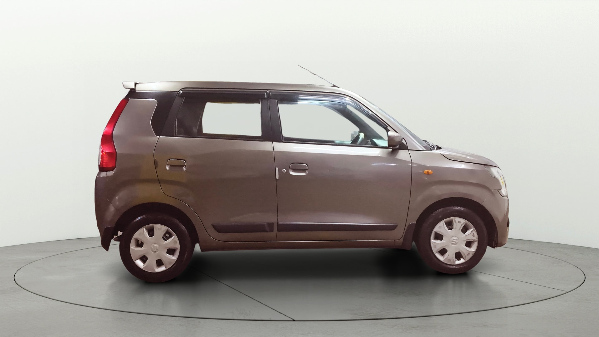 View 2021 Maruti Suzuki 1000 Base Variant Image 8 Used 2021 Maruti Suzuki 1000 Base Variant Image 8