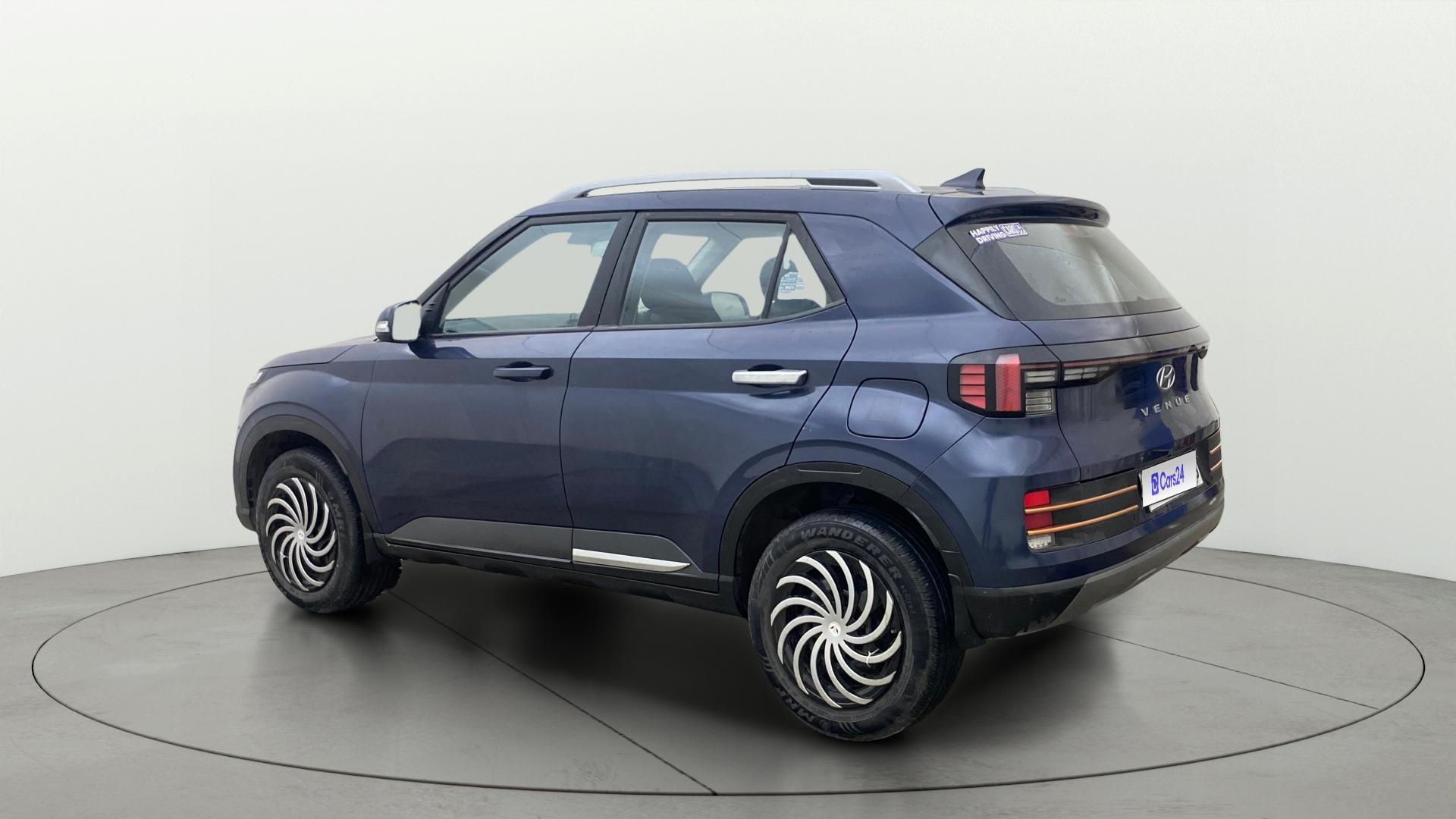 View 2022 Hyundai Venue S Plus 1.5 Diesel MT Image 2 Used 2022 Hyundai Venue S Plus 1.5 Diesel MT Image 2