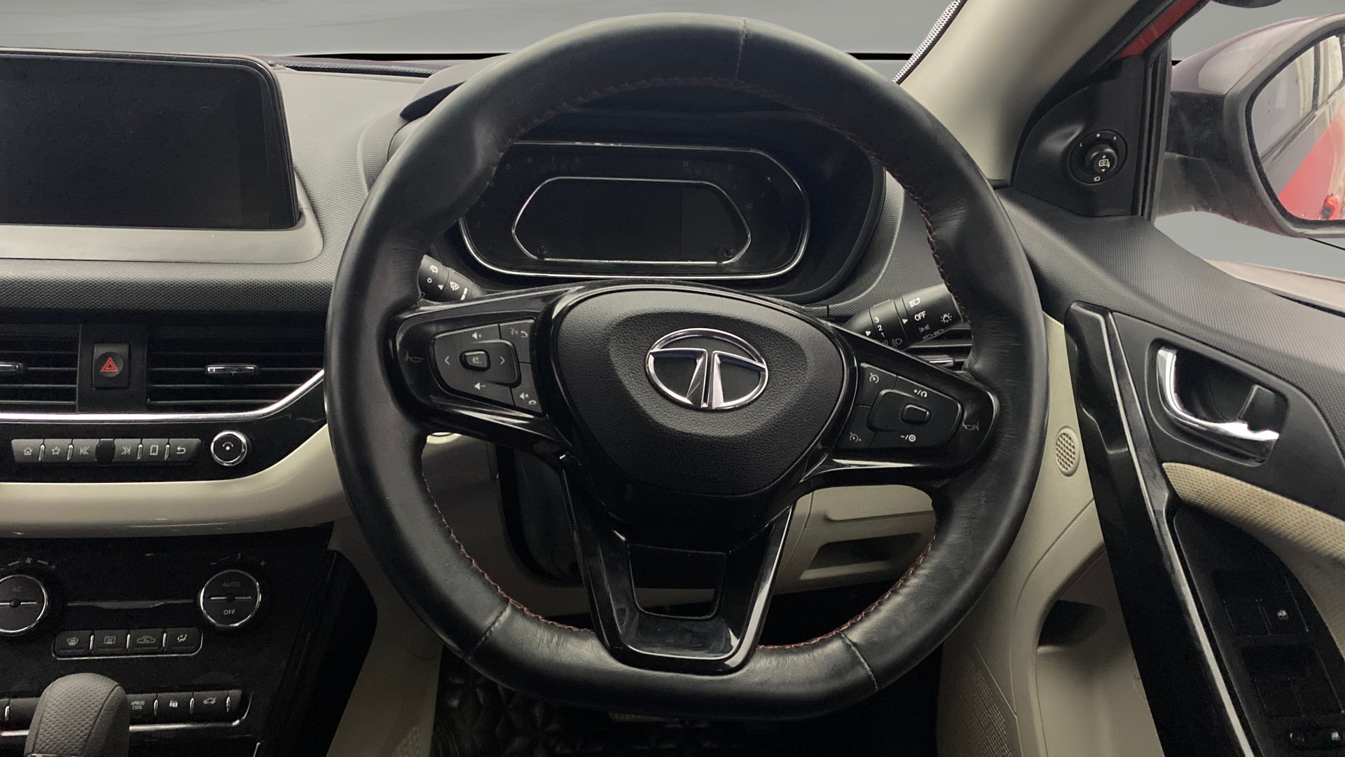 Used 2020 Tata Nexon Used 2020 Tata Nexon