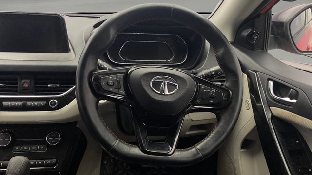 View Tata Nexon Image 13 Used Tata Nexon Image 13