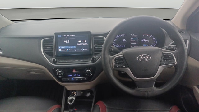 View Hyundai Verna Image 21 Used Hyundai Verna Image 21