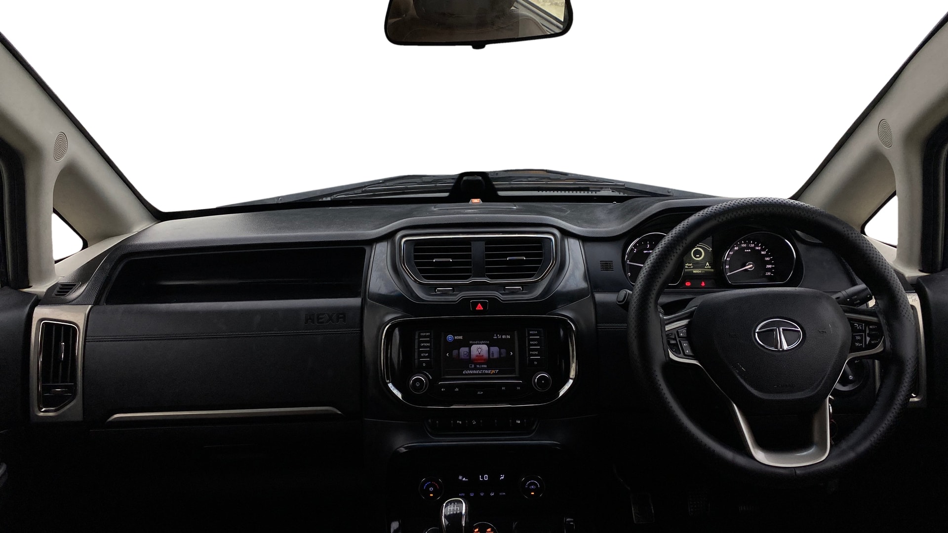 View 2017 Tata Hexa XT 4X2 Image 32 Used 2017 Tata Hexa XT 4X2 Image 32