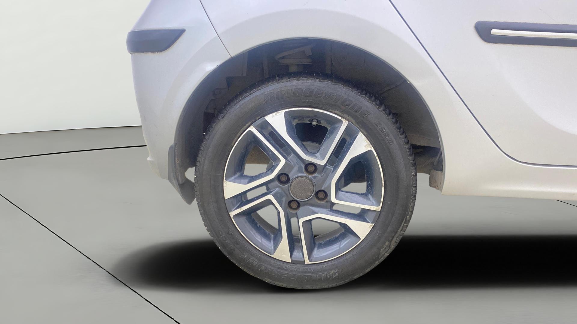 View 2021 Tata Tiago Revotorq XB Image 24 Used 2021 Tata Tiago Revotorq XB Image 24