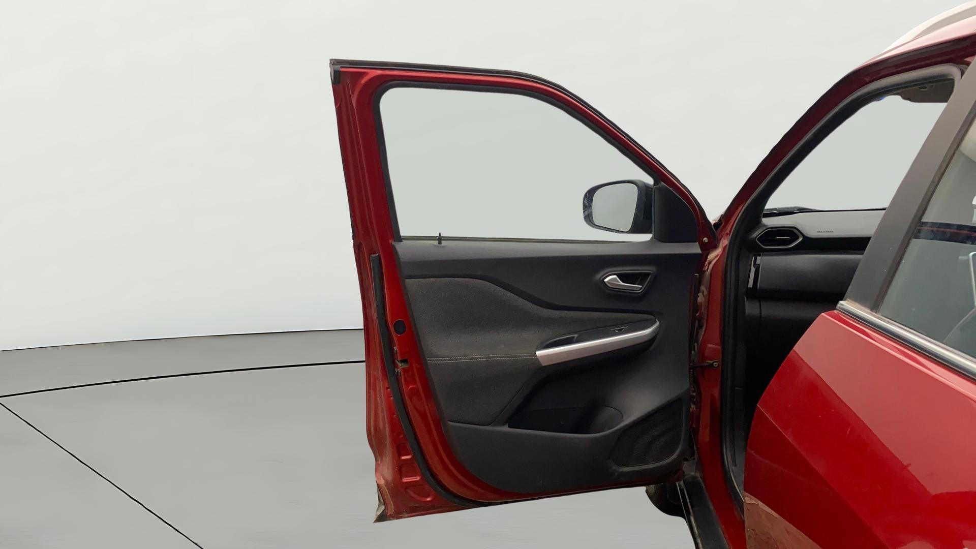 View 2022 Nissan Magnite Turbo XV Premium (O) Image 38 Used 2022 Nissan Magnite Turbo XV Premium (O) Image 38