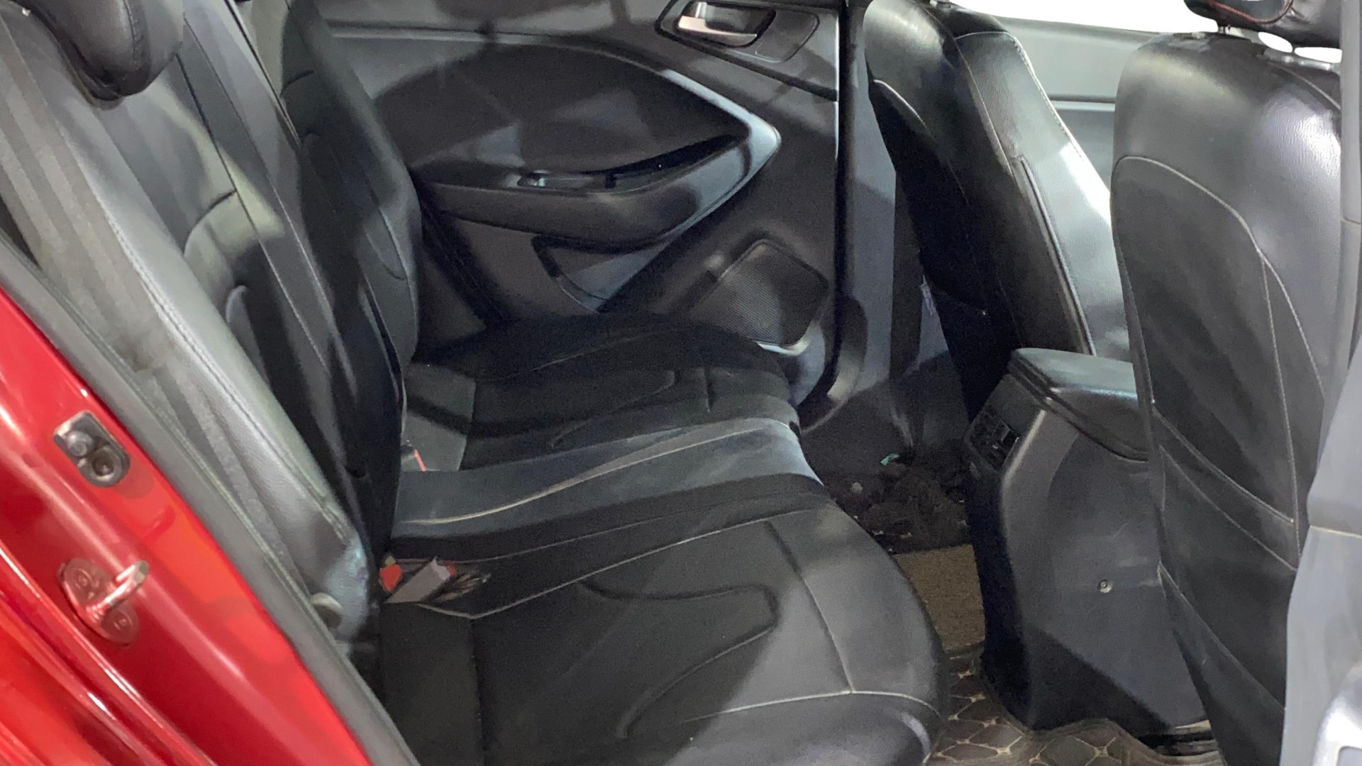 View 2020 Hyundai Elite i20 1.2 Sportz Plus Petrol Dual Tone BS IV Image 29 Used 2020 Hyundai Elite i20 1.2 Sportz Plus Petrol Dual Tone BS IV Image 29
