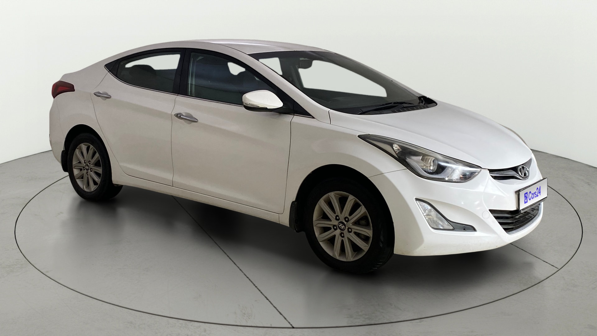 View 2017 Hyundai Elantra 1.6 CRDi S Image 22 Used 2017 Hyundai Elantra 1.6 CRDi S Image 22