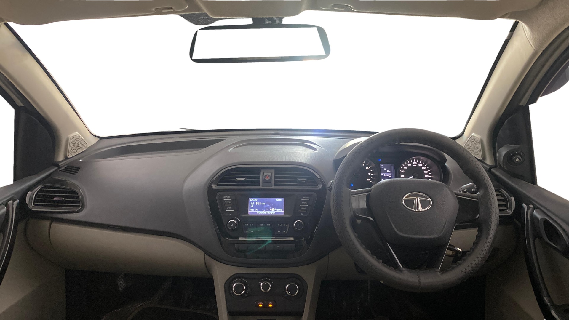 View 2018 Tata Tiago Revotorq XB Image 15 Used 2018 Tata Tiago Revotorq XB Image 15