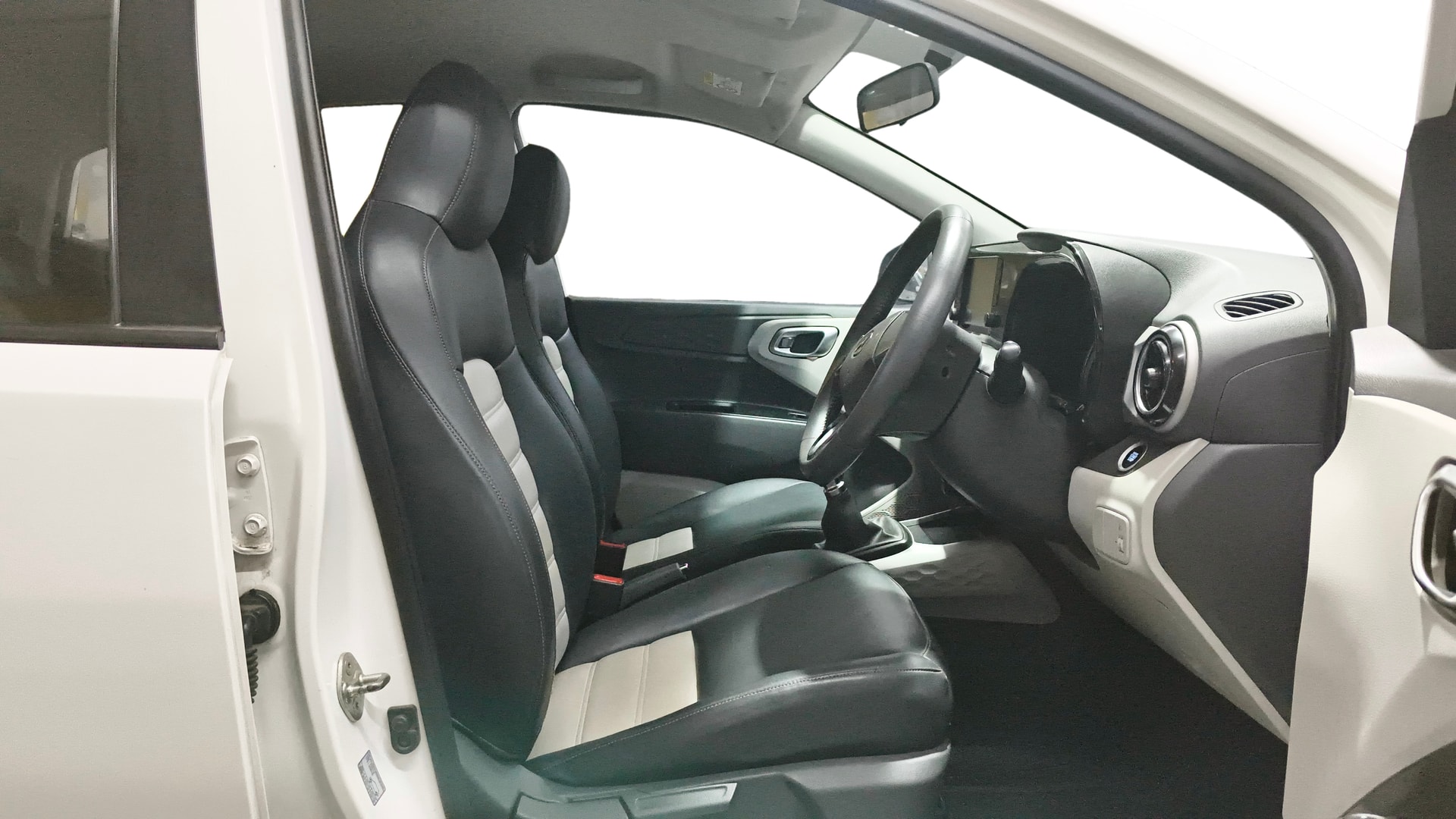 View 2022 Hyundai Grand i10 Nios Asta Petrol Image 18 Used 2022 Hyundai Grand i10 Nios Asta Petrol Image 18