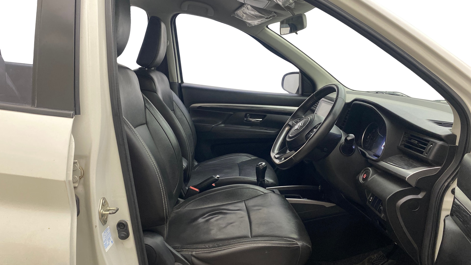View 2020 Maruti Suzuki 1000 Base Variant Image 27 Used 2020 Maruti Suzuki 1000 Base Variant Image 27