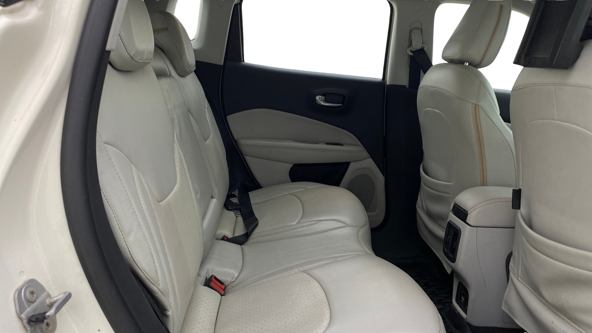 View 2019 Jeep Compass Limited 1.4 Multi AIR Petrol DDCT AT BS IV Image 29 Used 2019 Jeep Compass Limited 1.4 Multi AIR Petrol DDCT AT BS IV Image 29