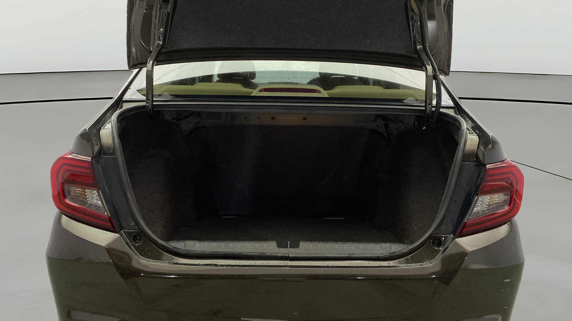 View 2022 Honda Amaze E MT Petrol BS IV Image 38 Used 2022 Honda Amaze E MT Petrol BS IV Image 38