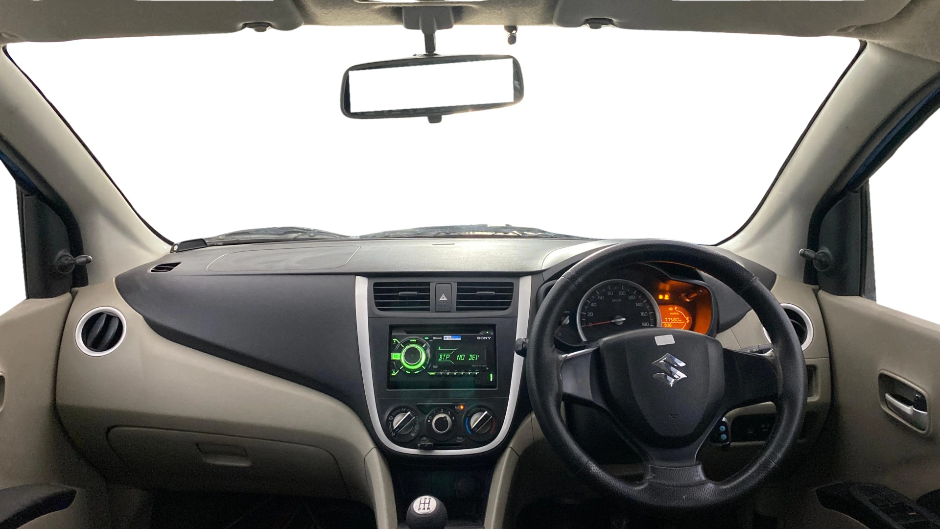 View 2016 Maruti Suzuki 1000 Base Variant Image 15 Used 2016 Maruti Suzuki 1000 Base Variant Image 15
