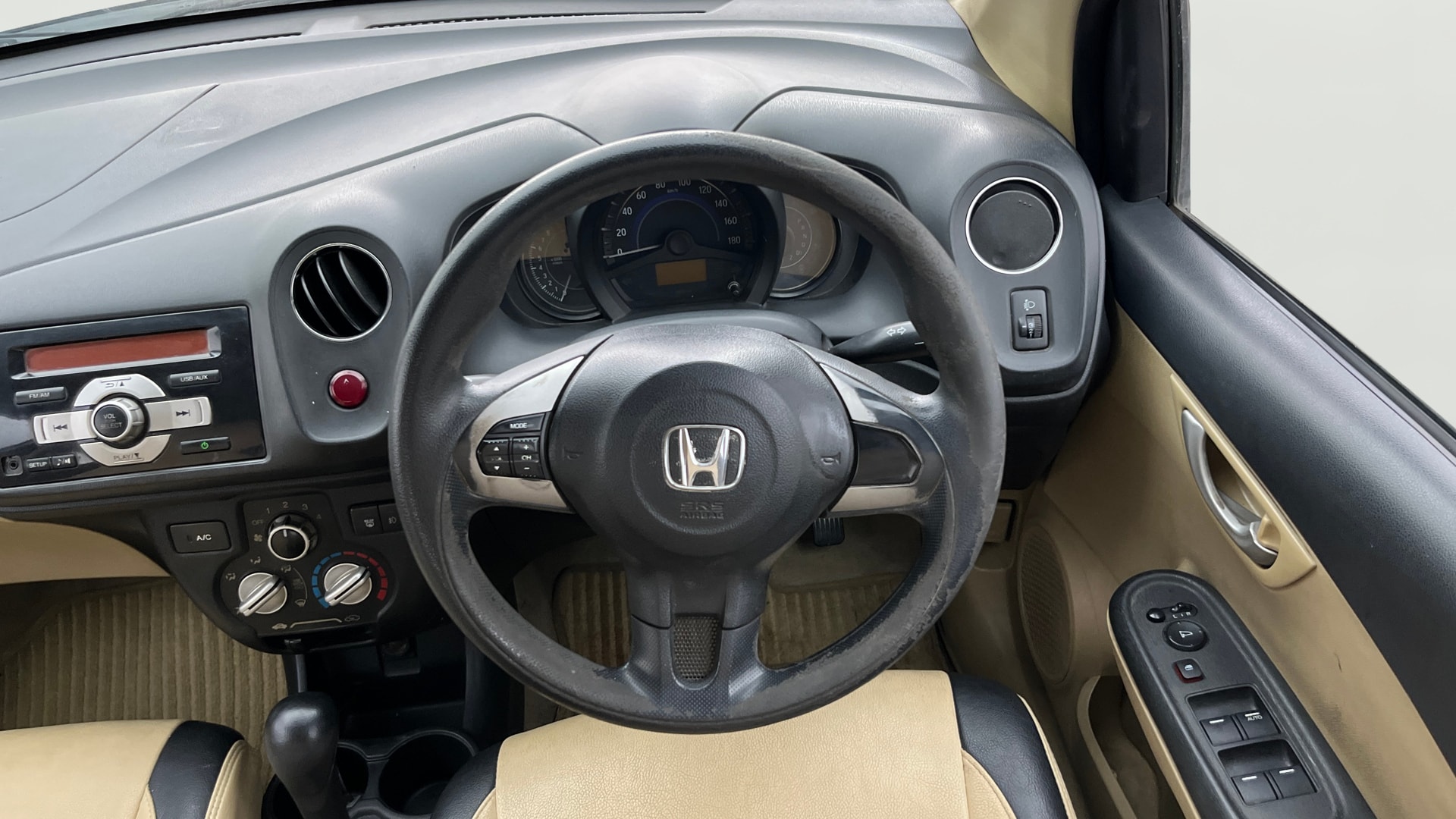 View 2015 Honda Amaze E MT Petrol BS IV Image 20 Used 2015 Honda Amaze E MT Petrol BS IV Image 20