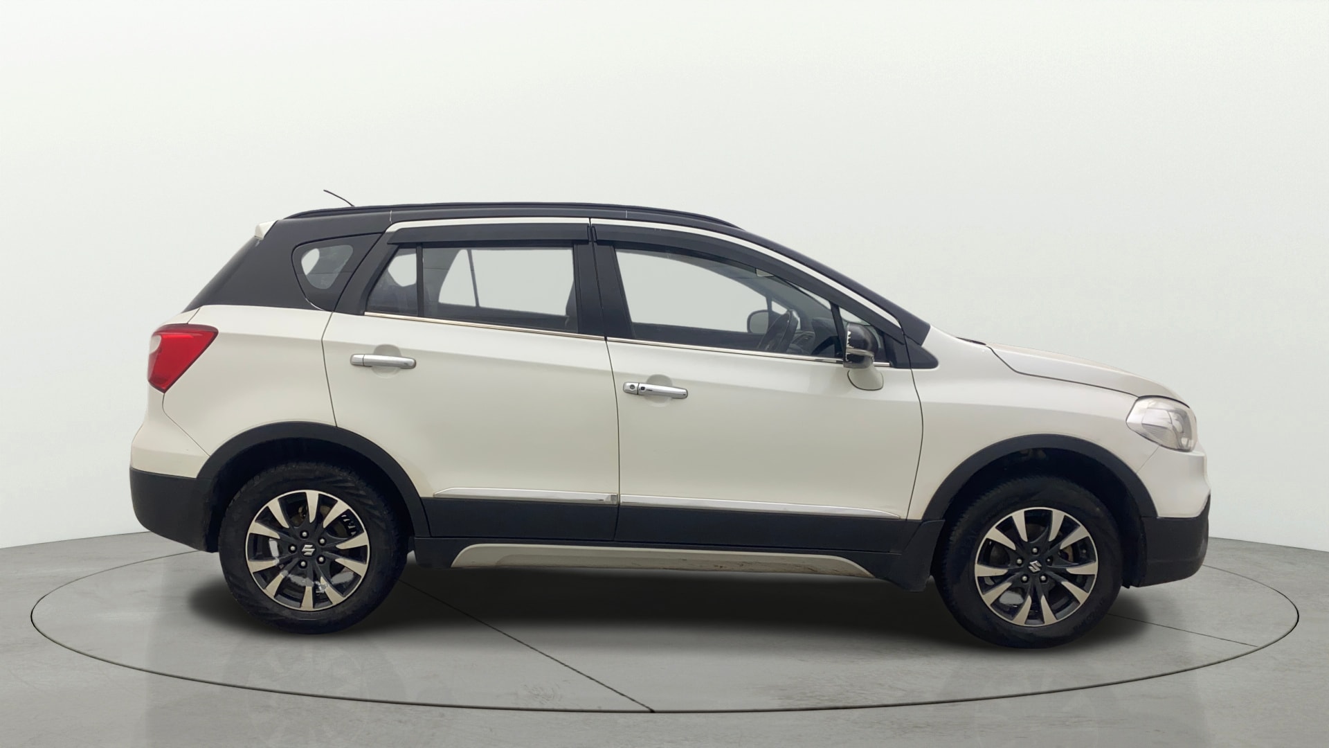 View 2021 Maruti Suzuki 1000 Base Variant Image 28 Used 2021 Maruti Suzuki 1000 Base Variant Image 28