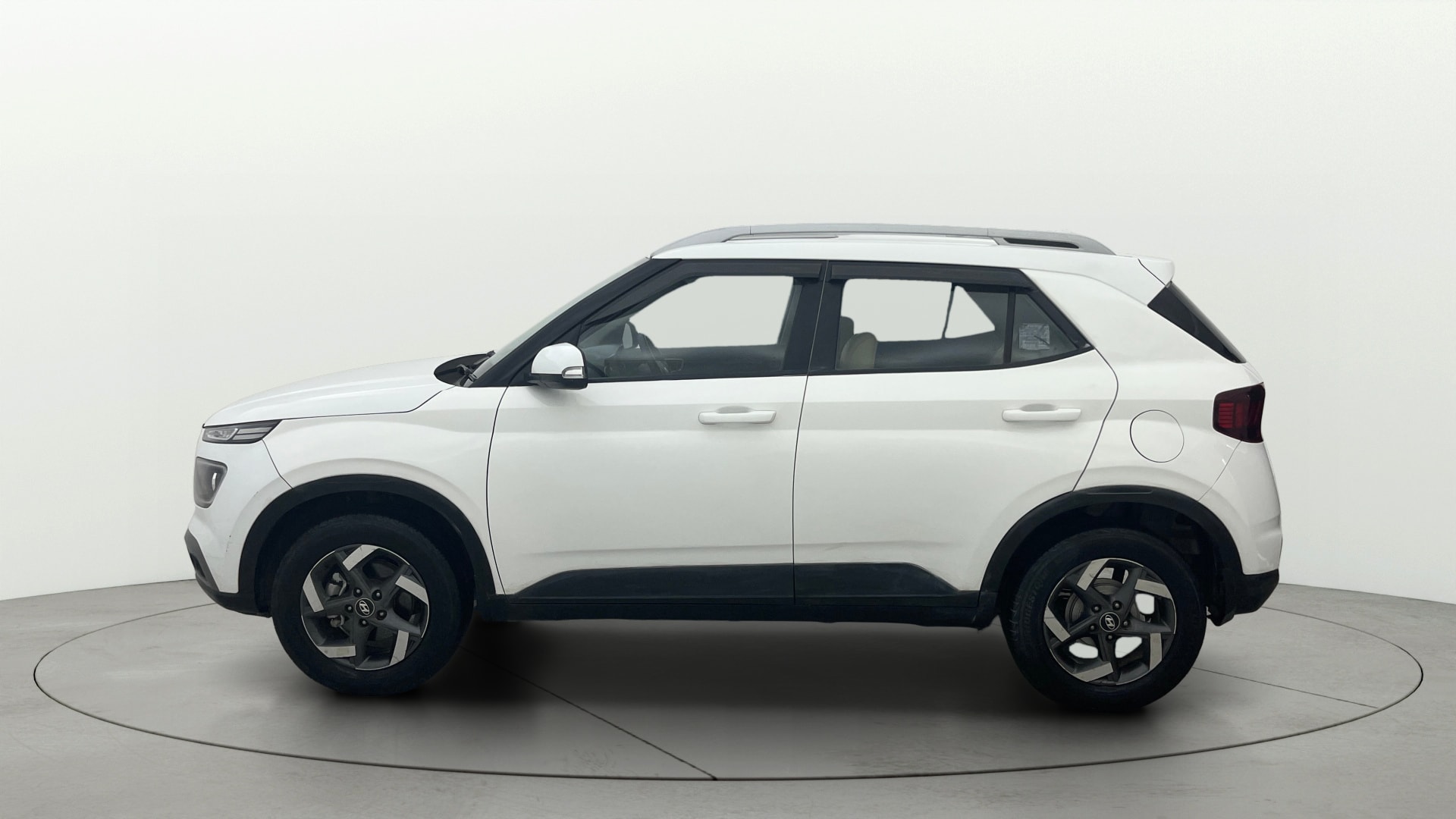View 2021 Hyundai Venue SX 1.0 iMT Petrol Image 26 Used 2021 Hyundai Venue SX 1.0 iMT Petrol Image 26