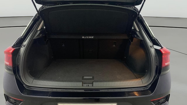 View Volkswagen T-Roc Image 37 Used Volkswagen T-Roc Image 37