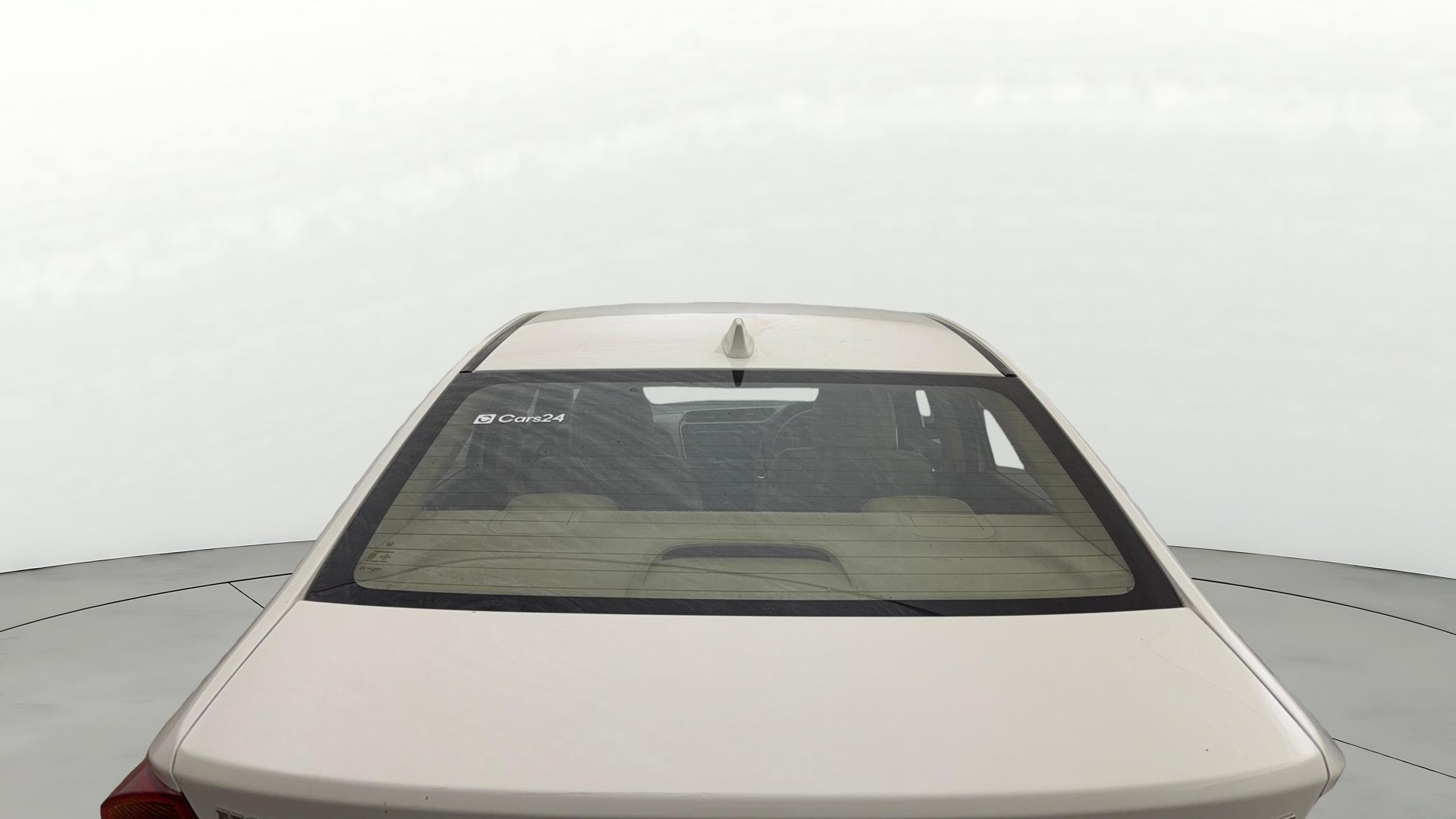 View 2017 Honda City ZX MT Diesel Anniversary Edition Image 4 Used 2017 Honda City ZX MT Diesel Anniversary Edition Image 4