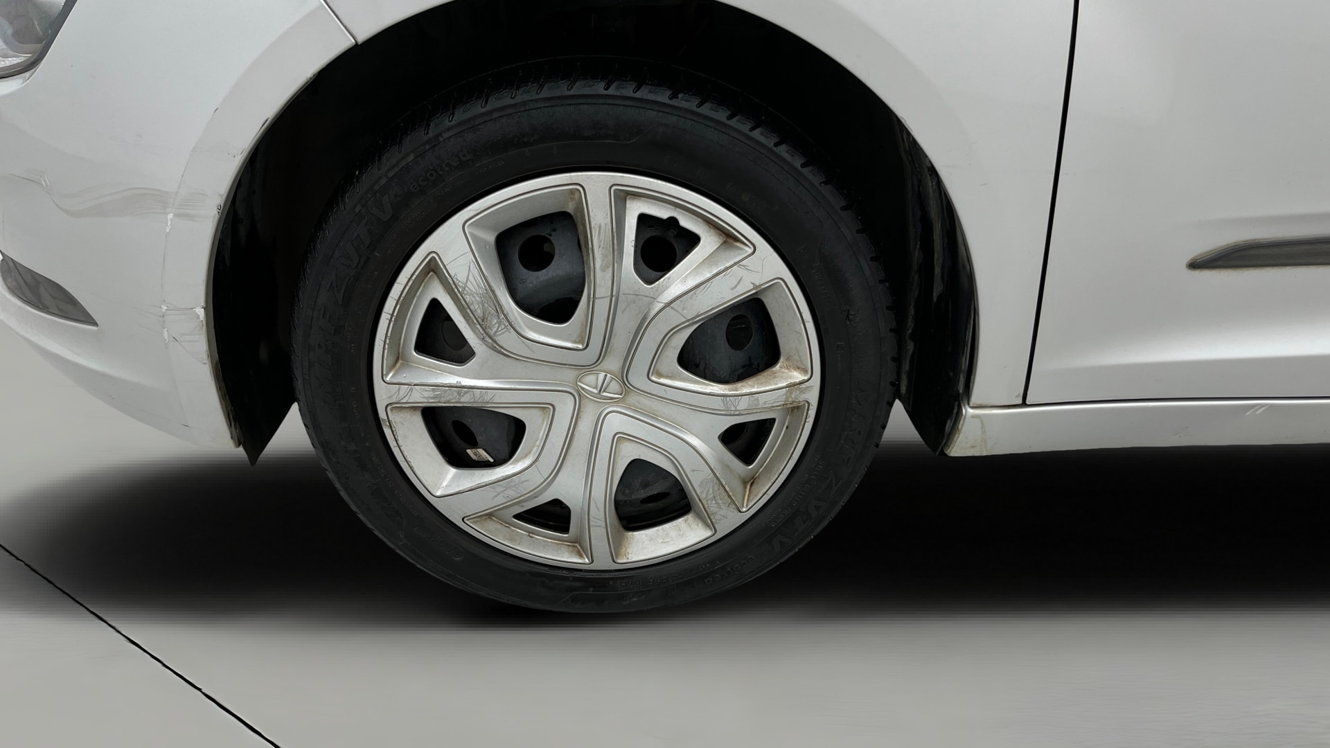 View 2020 Tata Altroz XT Petrol Image 34 Used 2020 Tata Altroz XT Petrol Image 34