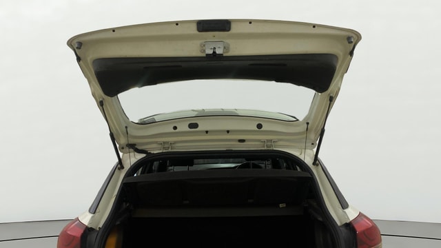 View Hyundai i20 Active Image 16 Used Hyundai i20 Active Image 16