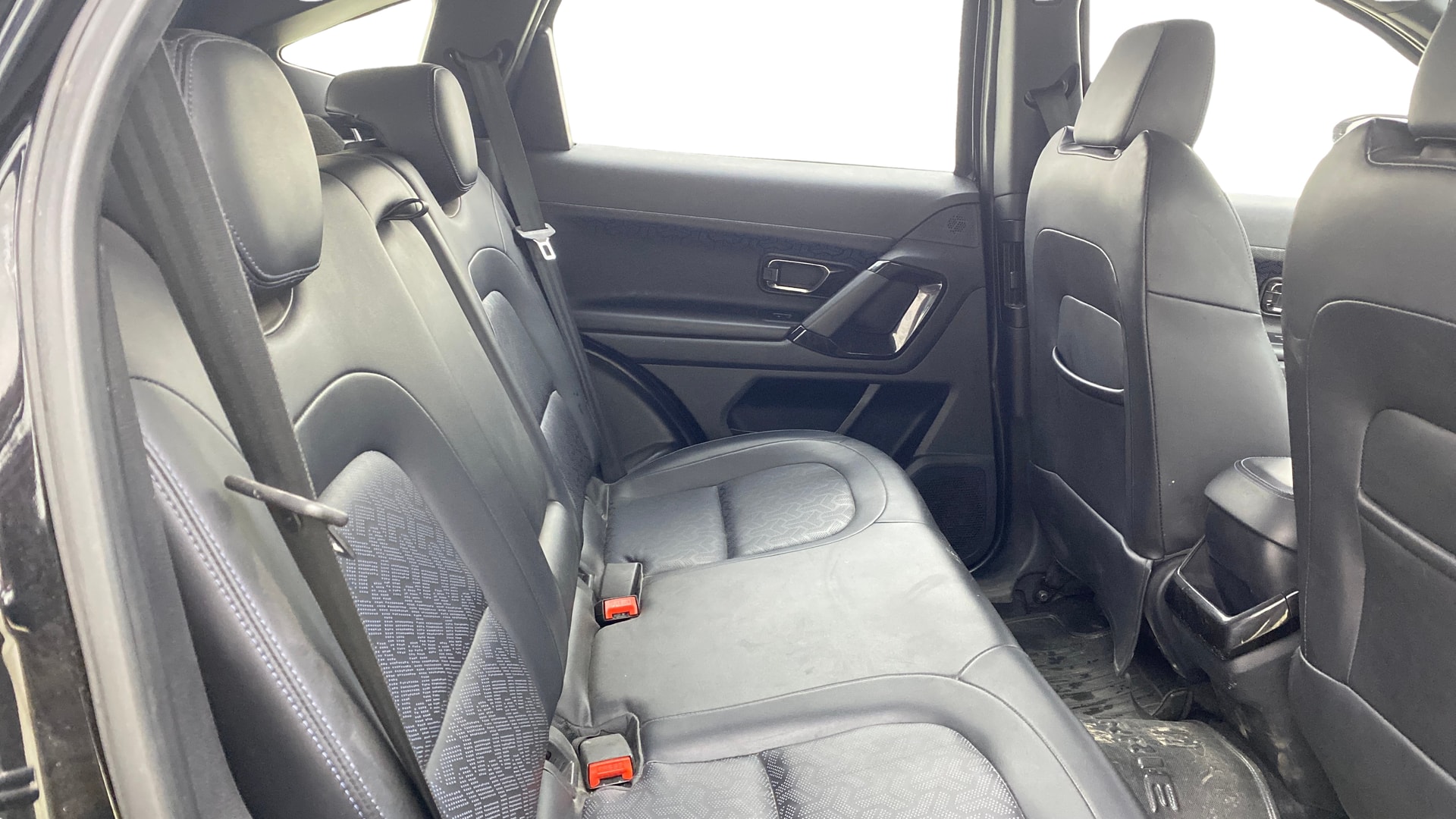 View 2021 Tata Harrier XE Image 37 Used 2021 Tata Harrier XE Image 37