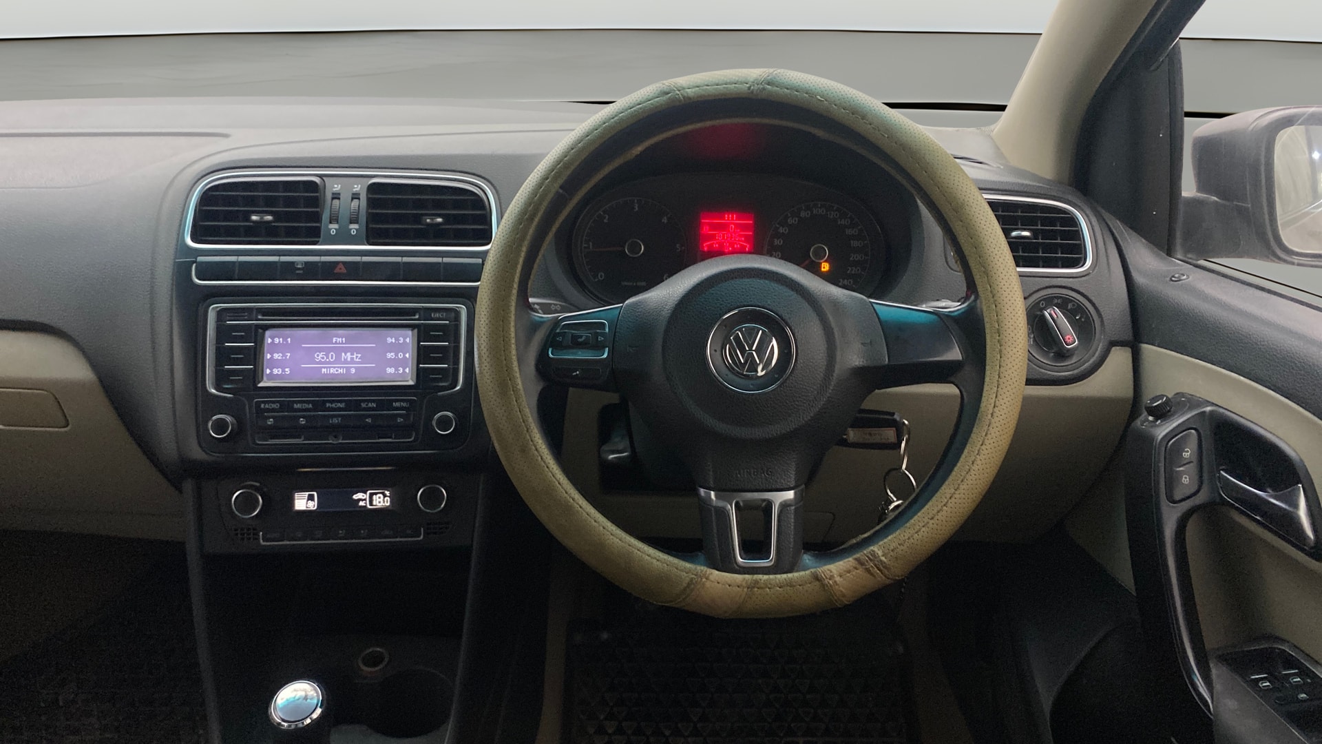 Used 2013 Volkswagen Polo Used 2013 Volkswagen Polo