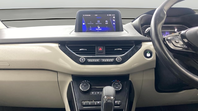 View Tata Nexon Image 17 Used Tata Nexon Image 17