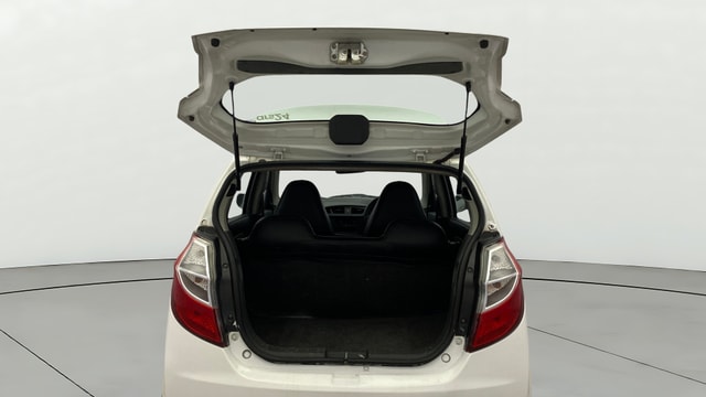 View Maruti Suzuki Alto K10 Image 16 Used Maruti Suzuki Alto K10 Image 16