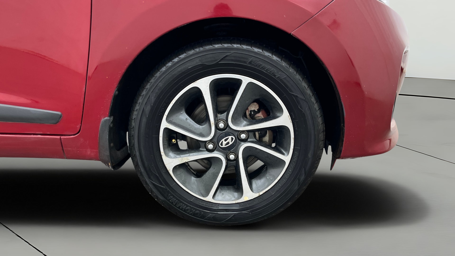 View 2017 Hyundai Grand i10 1.2 Sportz AT Petrol Image 40 Used 2017 Hyundai Grand i10 1.2 Sportz AT Petrol Image 40