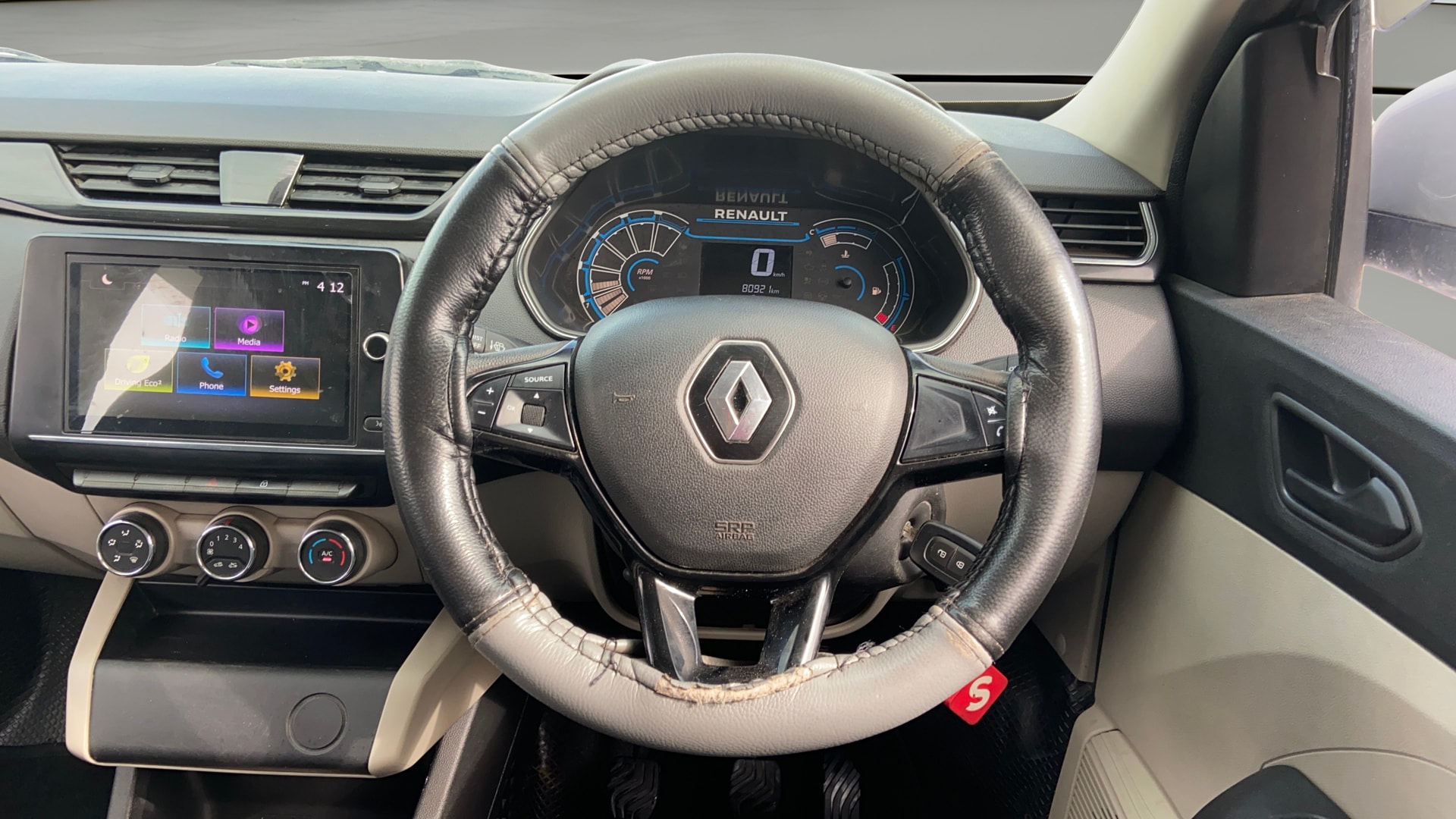 View 2021 Renault Triber RXT Image 21 Used 2021 Renault Triber RXT Image 21