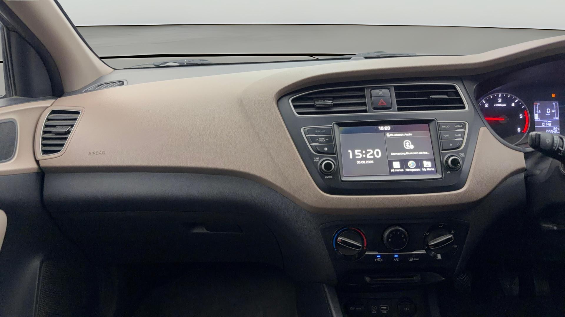 View 2019 Hyundai Elite i20 1.4 Sportz Plus Diesel BS IV Image 31 Used 2019 Hyundai Elite i20 1.4 Sportz Plus Diesel BS IV Image 31
