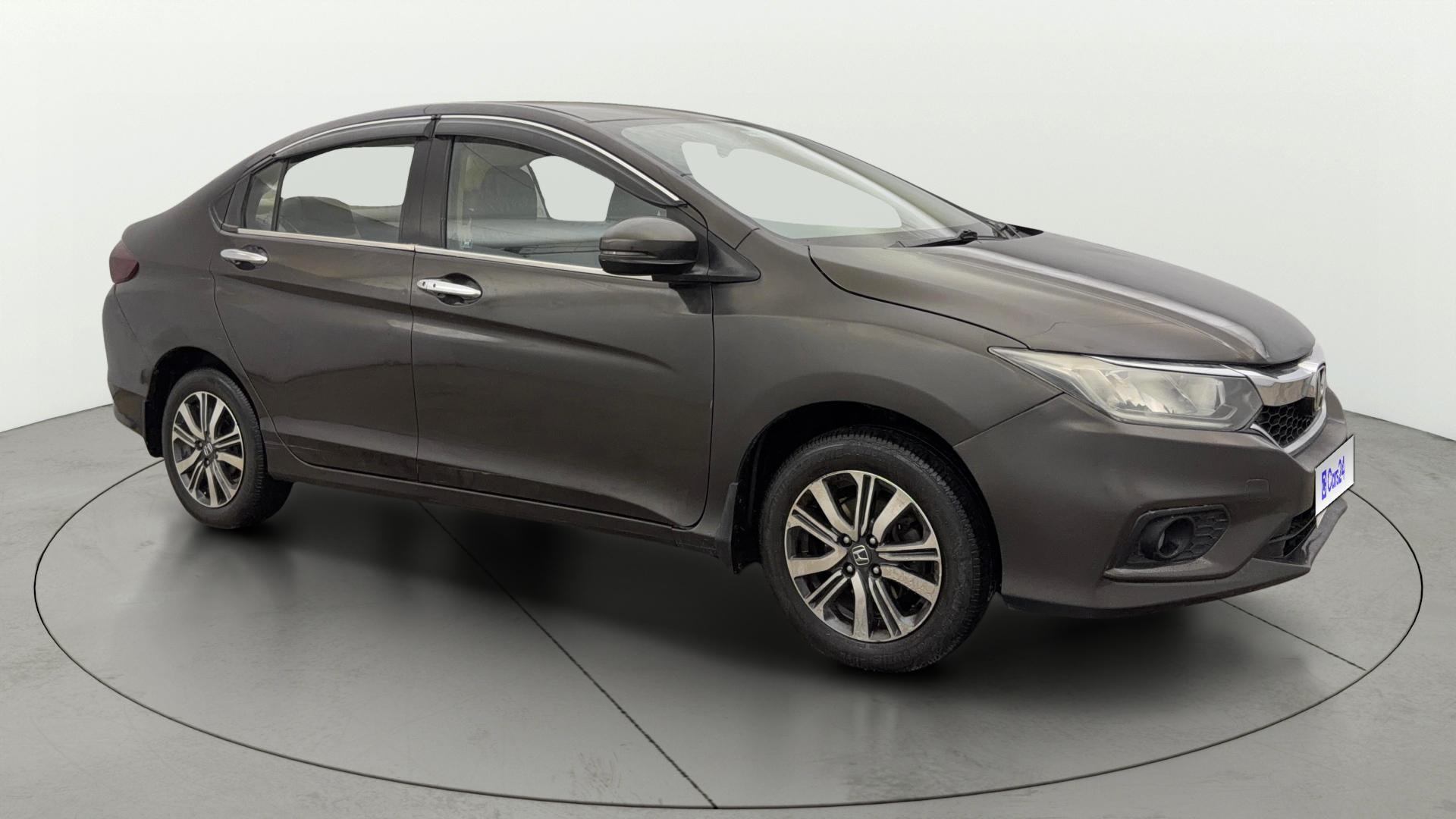 View 2023 Honda City ZX MT Diesel Anniversary Edition Image 38 Used 2023 Honda City ZX MT Diesel Anniversary Edition Image 38