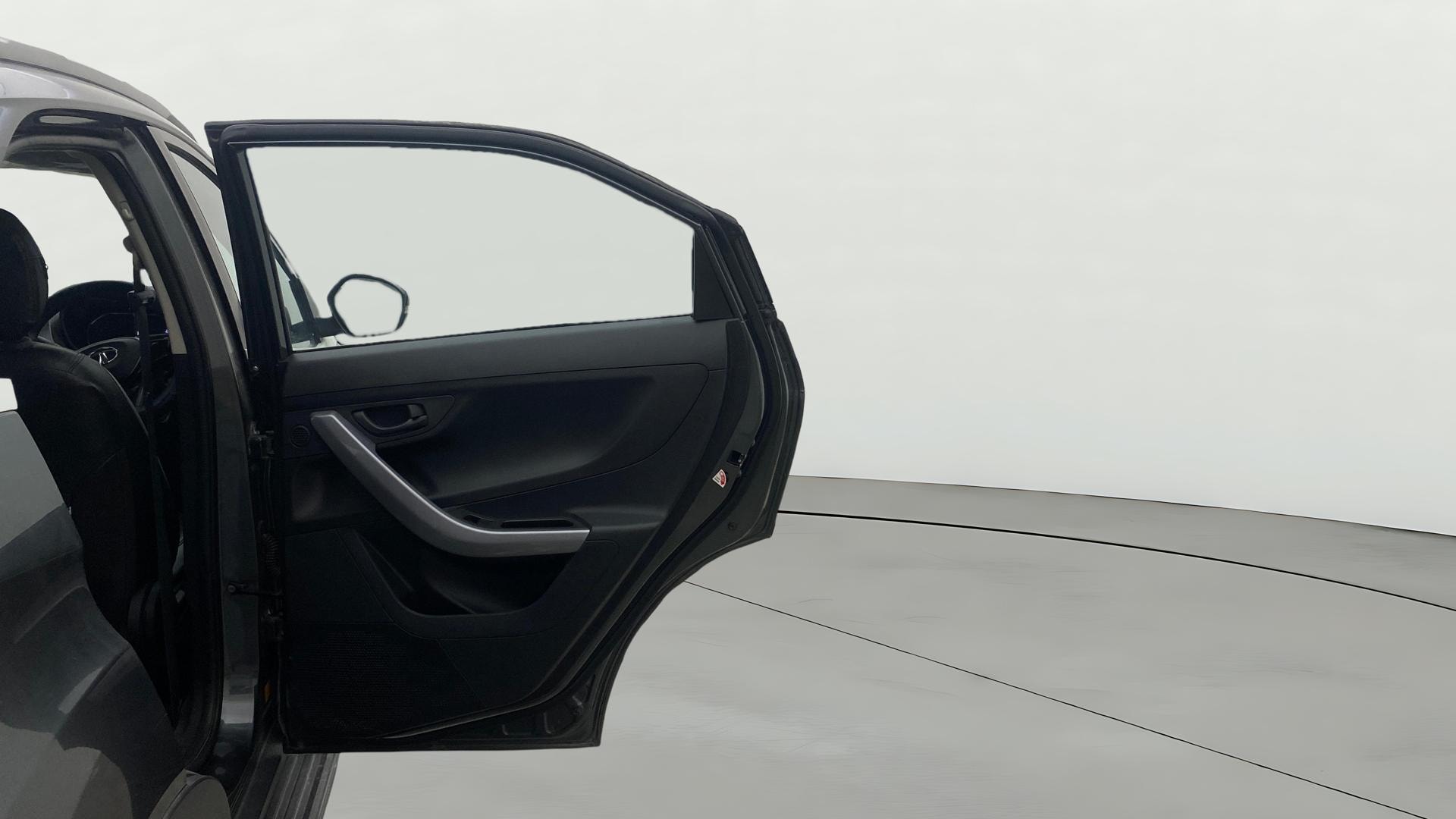 View 2023 Tata Nexon Revotron XM Image 7 Used 2023 Tata Nexon Revotron XM Image 7