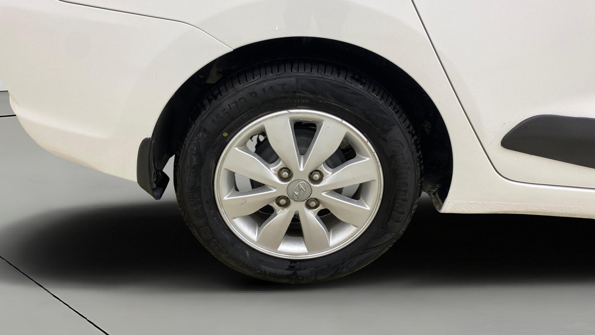 View 2017 Hyundai Xcent SX Petrol Image 23 Used 2017 Hyundai Xcent SX Petrol Image 23