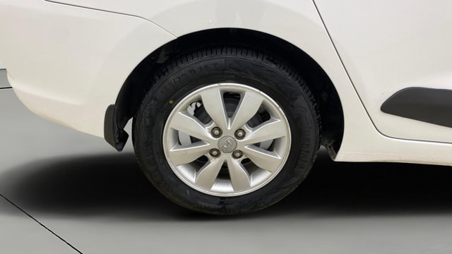 View Hyundai Xcent Image 23 Used Hyundai Xcent Image 23
