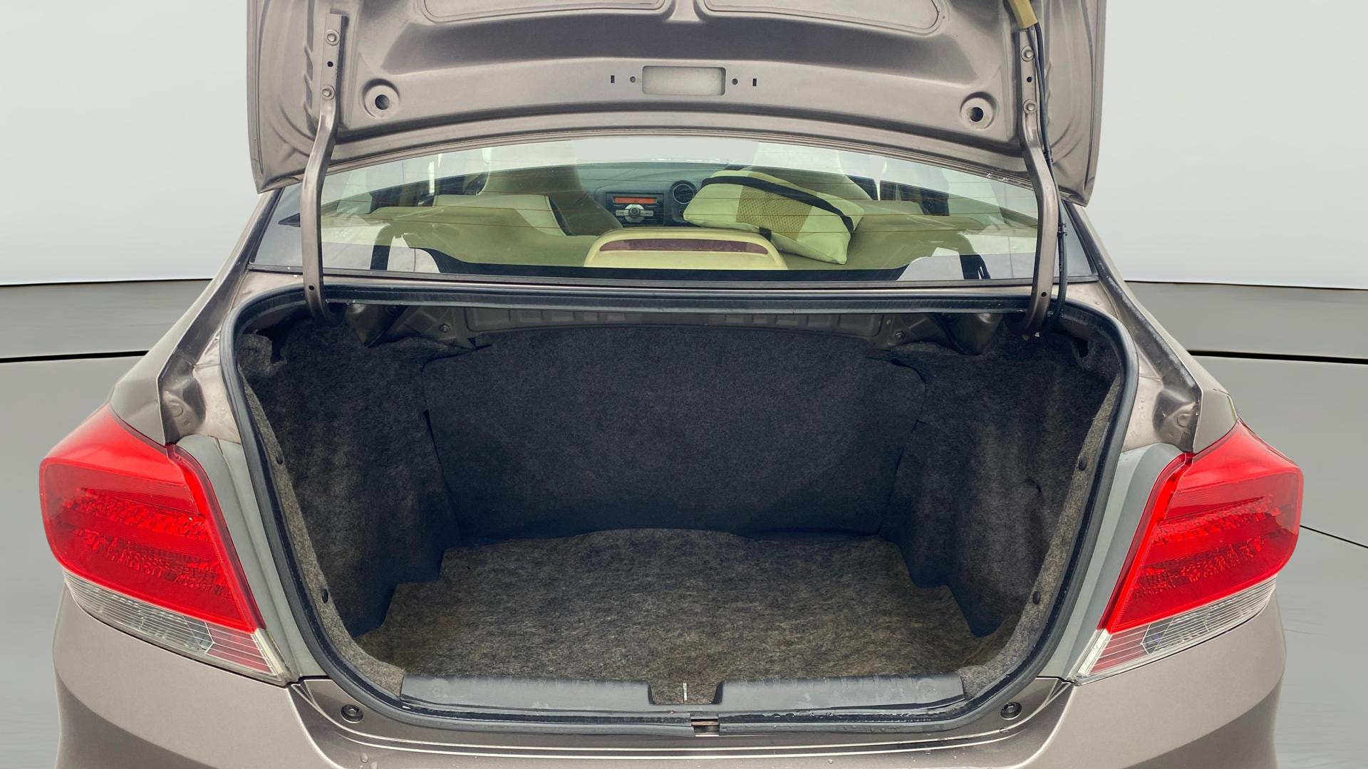 View 2015 Honda Amaze E MT Petrol BS IV Image 36 Used 2015 Honda Amaze E MT Petrol BS IV Image 36