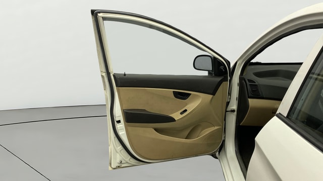 View Hyundai EON Image 30 Used Hyundai EON Image 30