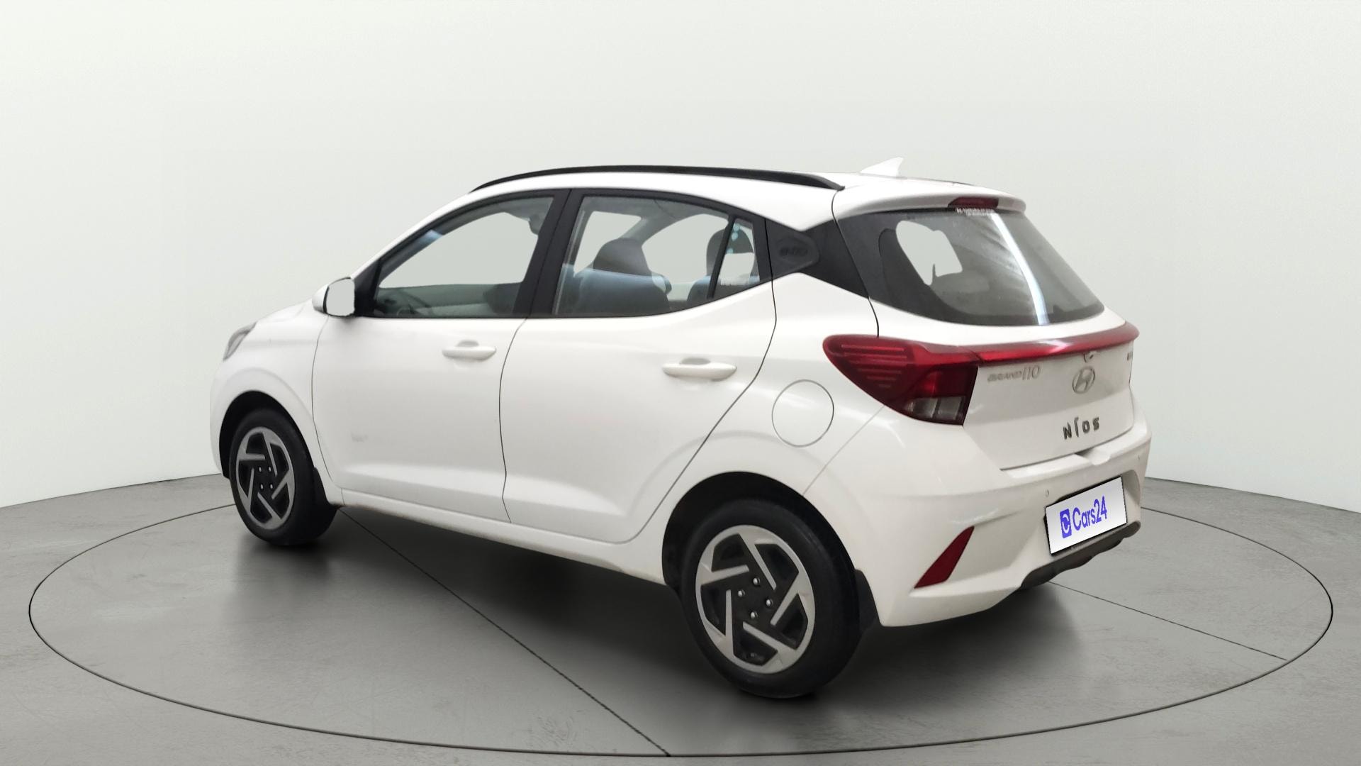 View 2025 Hyundai Grand i10 Nios Sportz CNG Image 2 Used 2025 Hyundai Grand i10 Nios Sportz CNG Image 2