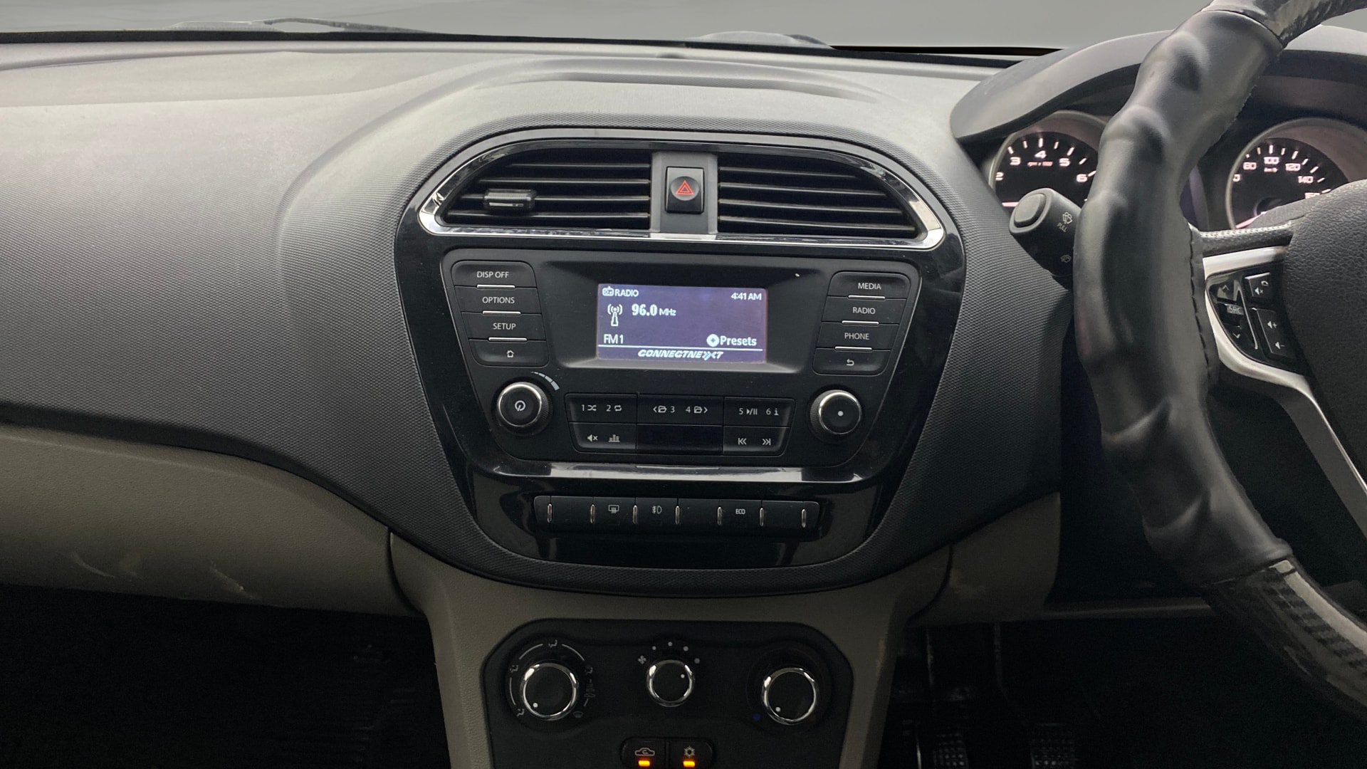 Used 2017 Tata Tiago Used 2017 Tata Tiago