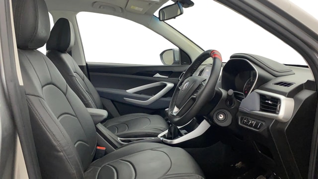 View MG Hector Image 18 Used MG Hector Image 18