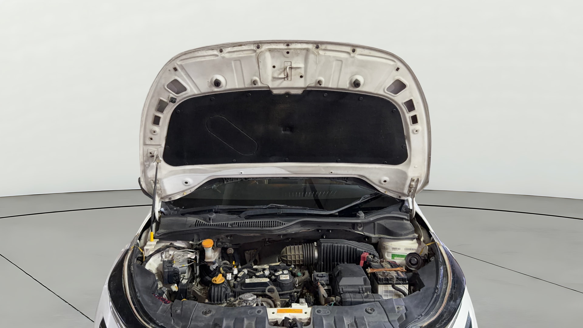View 2021 Tata Altroz XE Petrol Image 32 Used 2021 Tata Altroz XE Petrol Image 32