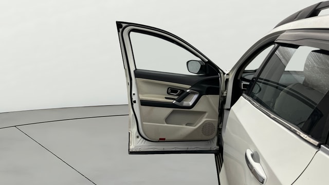 View Tata Safari Image 33 Used Tata Safari Image 33