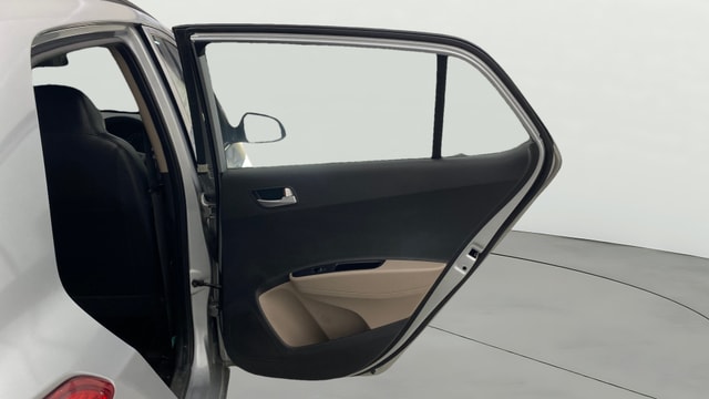 View Hyundai Grand i10 Image 7 Used Hyundai Grand i10 Image 7