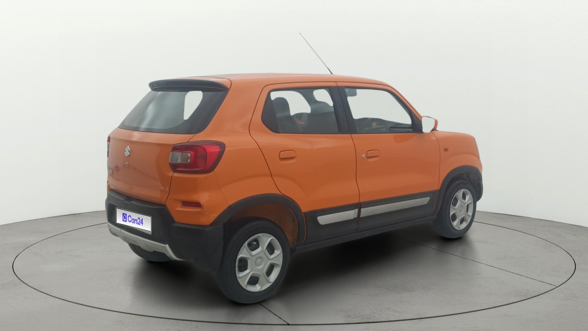 View 2020 Maruti Suzuki 1000 Base Variant Image 42 Used 2020 Maruti Suzuki 1000 Base Variant Image 42