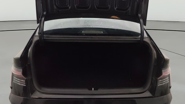 View Hyundai Verna Image 40 Used Hyundai Verna Image 40