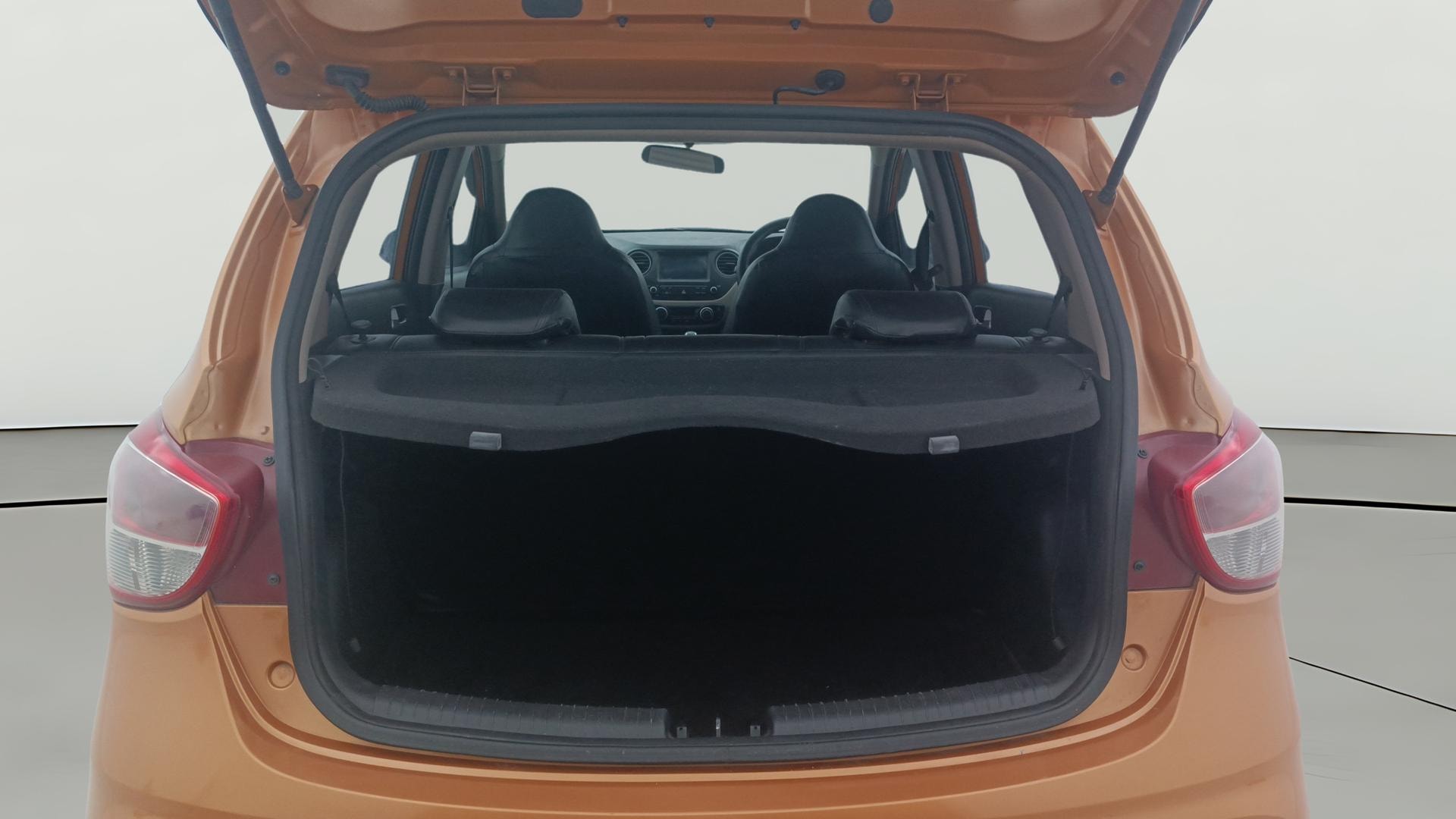 View 2017 Hyundai Grand i10 1.2 Asta Petrol Image 41 Used 2017 Hyundai Grand i10 1.2 Asta Petrol Image 41