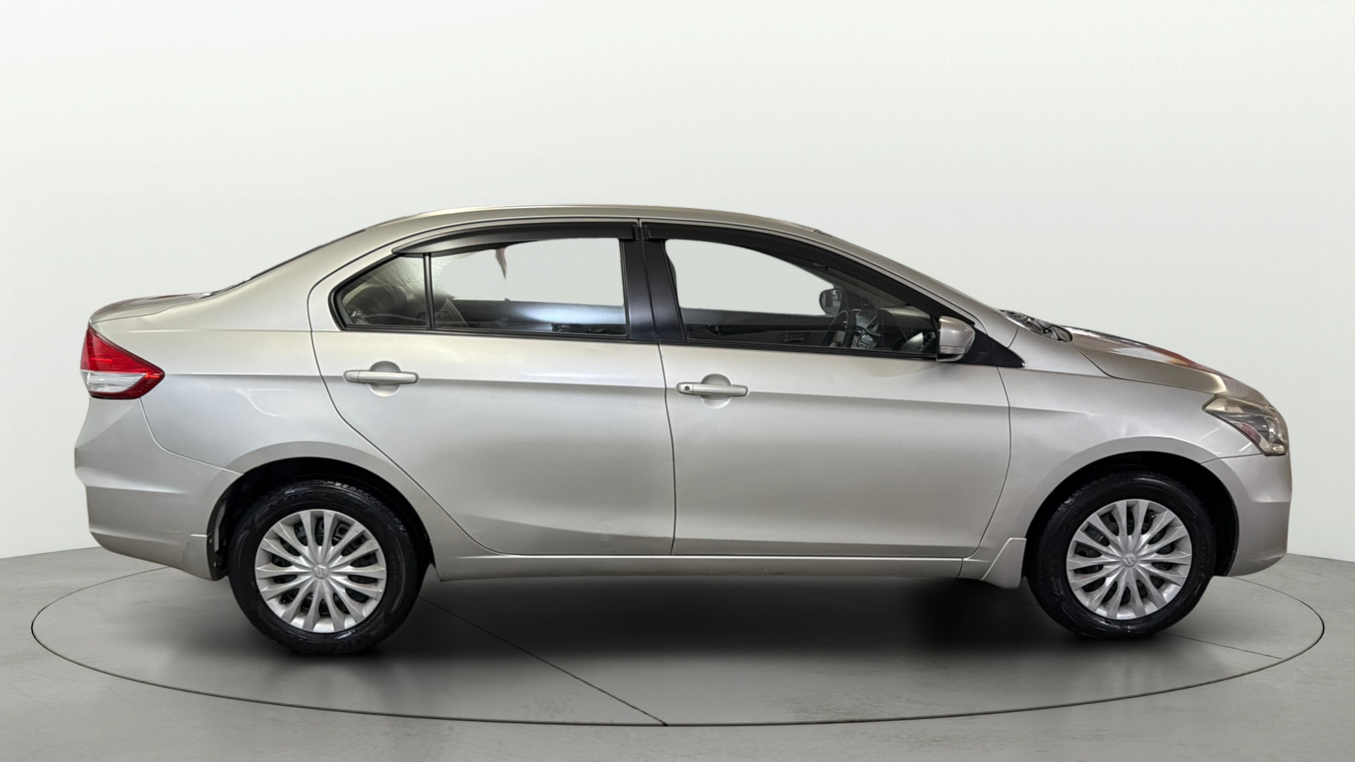 View 2017 Maruti Suzuki 1000 Base Variant Image 8 Used 2017 Maruti Suzuki 1000 Base Variant Image 8