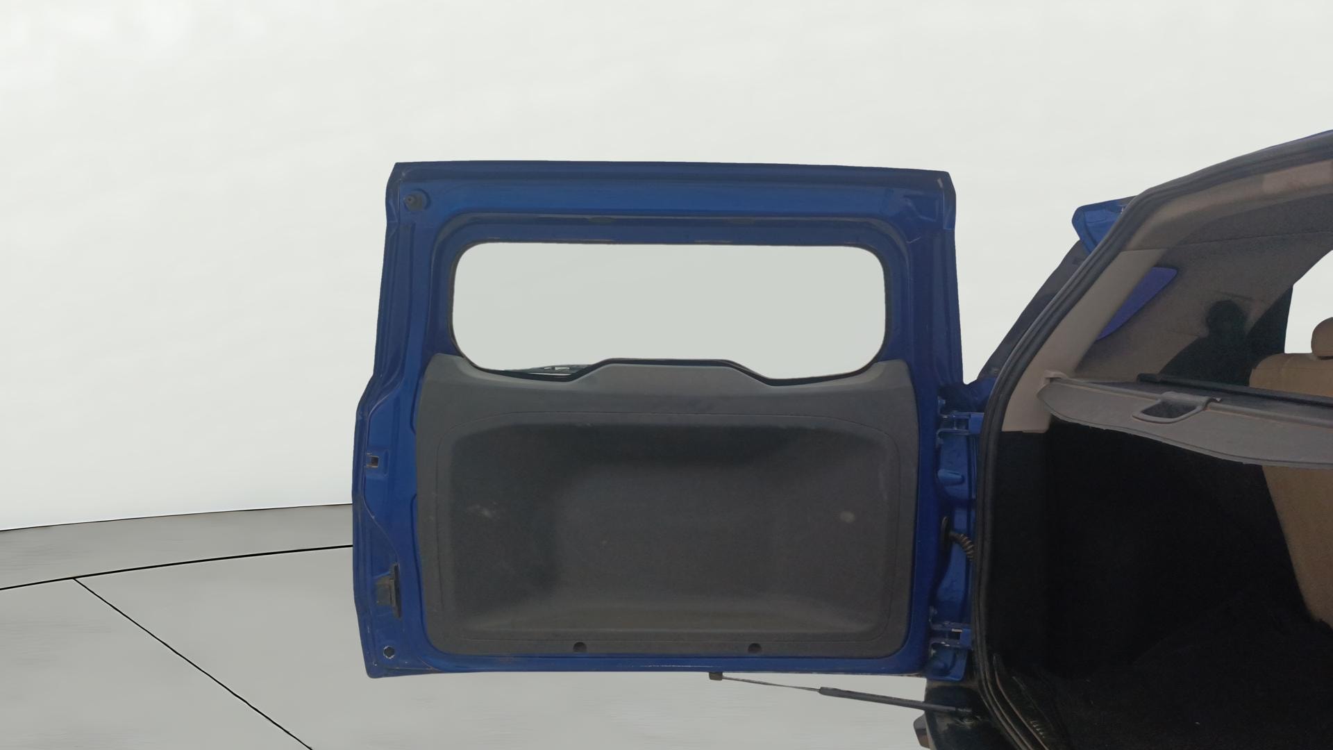 View 2013 Ford EcoSport 1.5 TDCi Diesel Ambiente BS IV Image 16 Used 2013 Ford EcoSport 1.5 TDCi Diesel Ambiente BS IV Image 16