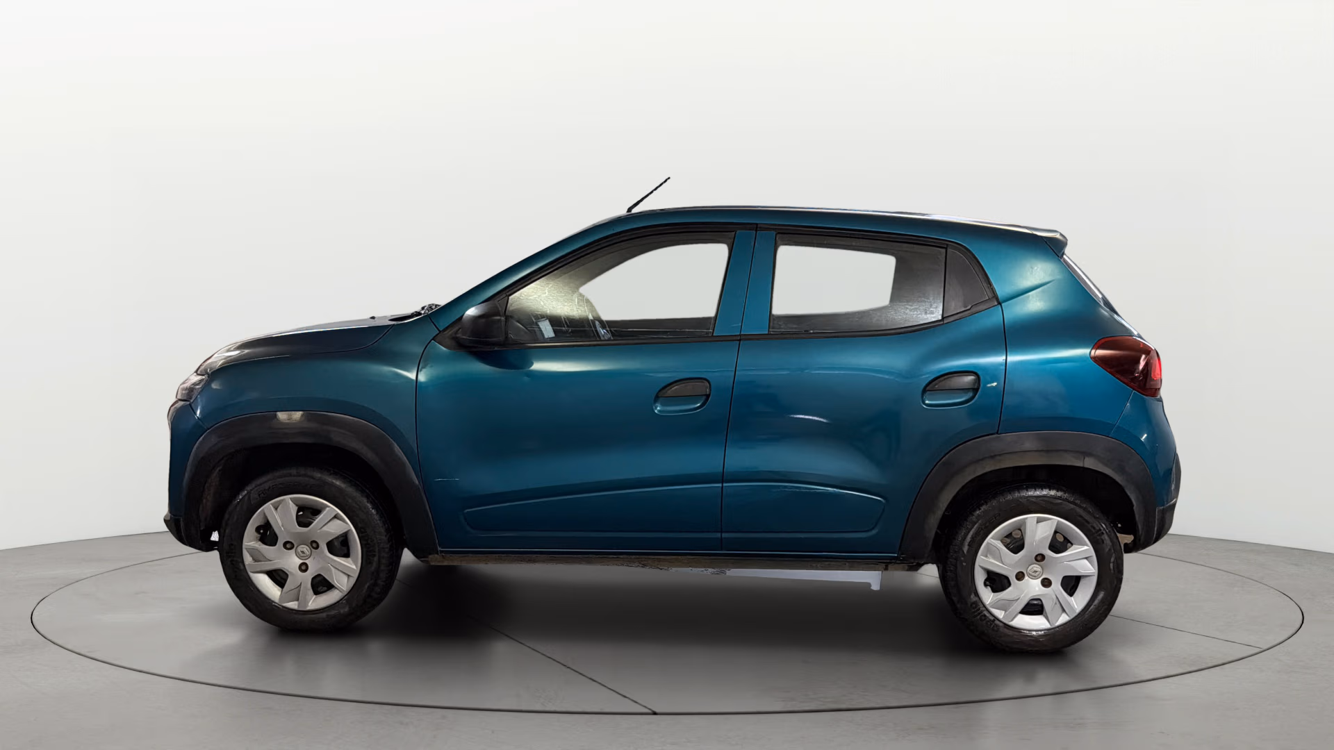 View 2021 Renault Kwid RXL Image 5 Used 2021 Renault Kwid RXL Image 5